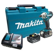 Parafusadeira de Impacto a Bateria Makita DTD156RFE 18V + 2 baterias + Carregador + Maleta